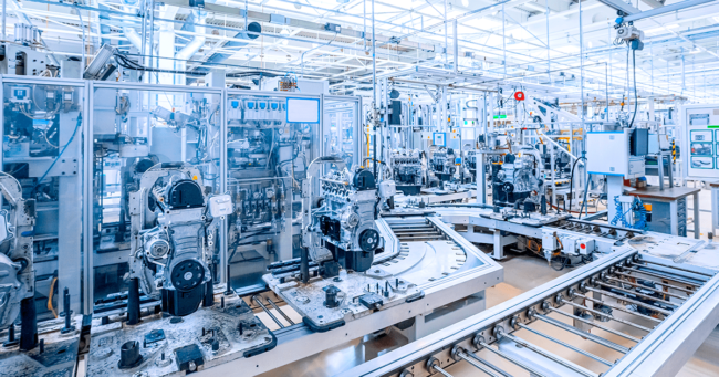 línea de producción automatizada en una empresa