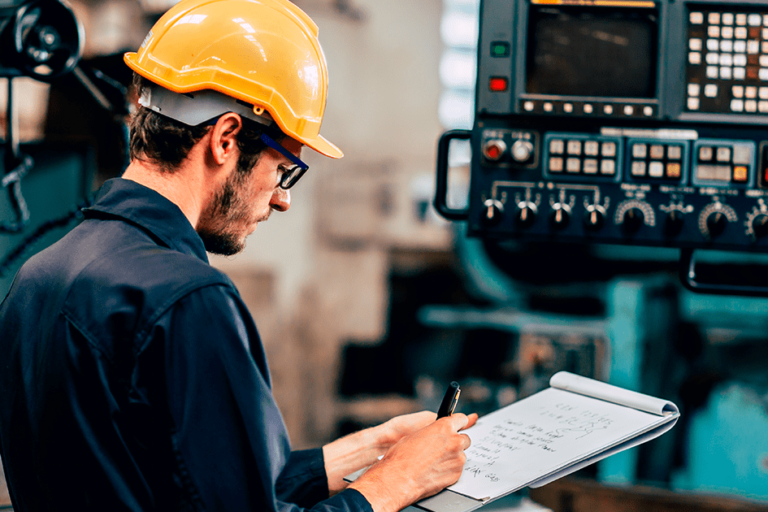 fabrica realizando una prueba de automatización